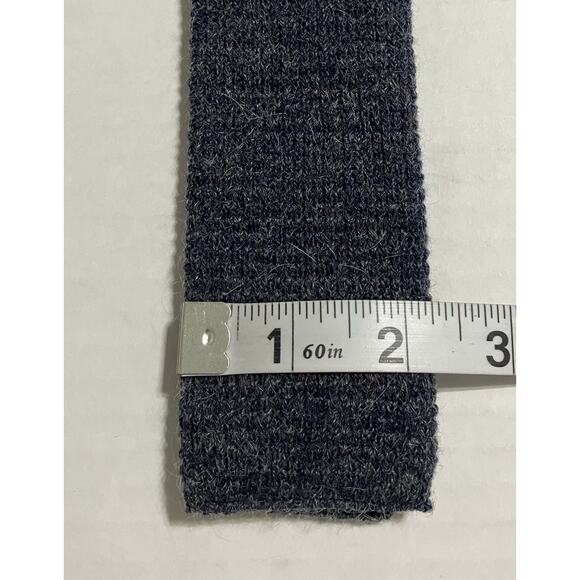 Vintage Mens Wembley Skinny Neck Tie Square End Wool Mohair Blue Heather HTF - Picture 6 of 7
